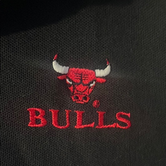 Chicago  Bulls Polo Shirt - Picture 2 of 5